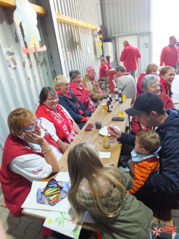 08.10.2022 - Halleneinweihung in Serm